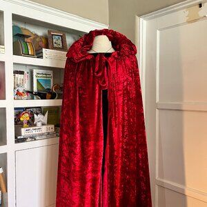 Fully lined red crushed velvet hooded cape / cloak